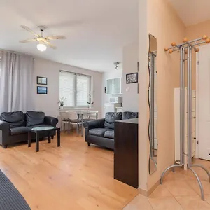 jantar-apartamenty-zielone-tarasy.kolobrzeghotels.com/