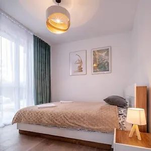 https://apatrament-szklarski-zakatek.szklarskaporebahotels.net