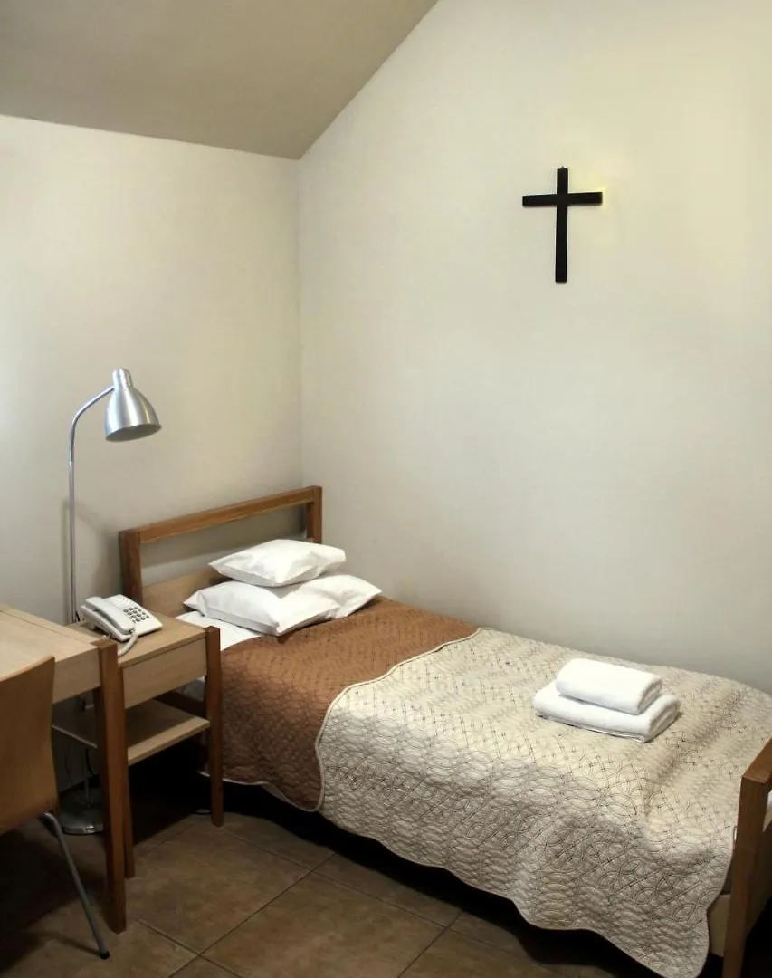 Motel Dom Gosci Opactwa Benedyktynow Tyniec 3*,