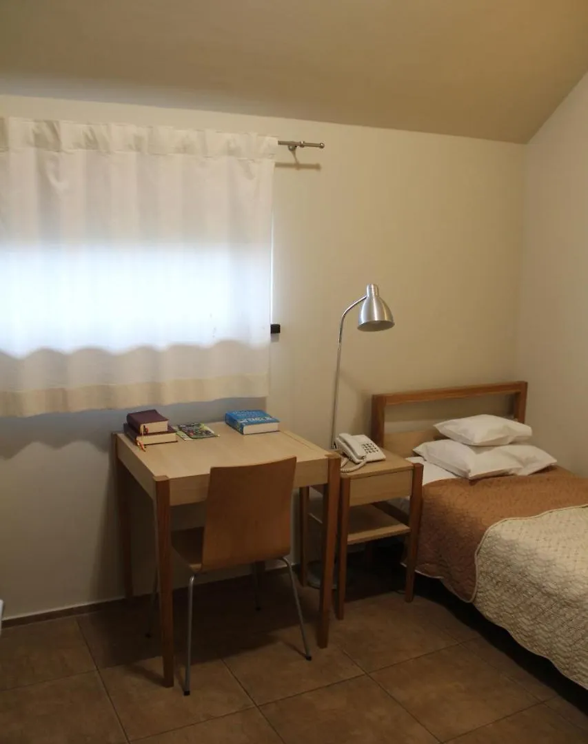 Motel Dom Gosci Opactwa Benedyktynow Tyniec